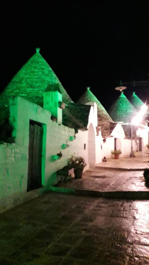 Апартаменти Casa Vacanza Mary Сантерамо-ін-Колле Екстер'єр фото
