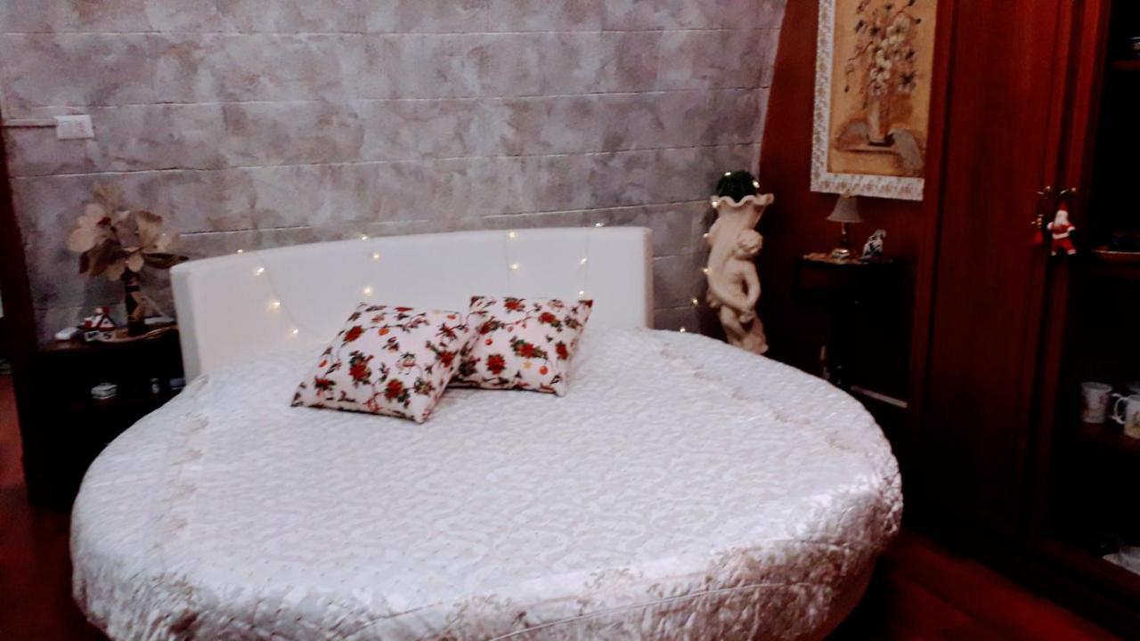 Апартаменти Casa Vacanza Mary Сантерамо-ін-Колле Екстер'єр фото