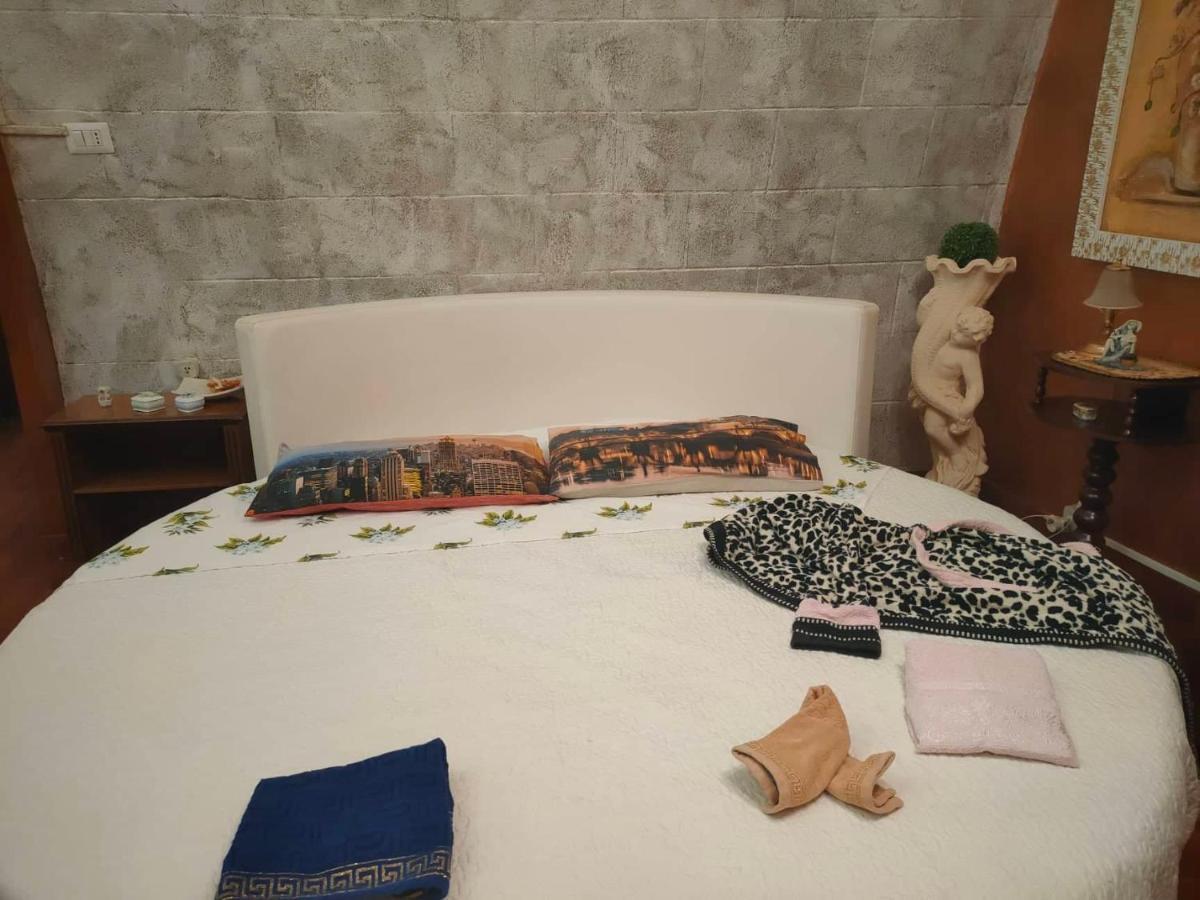 Апартаменти Casa Vacanza Mary Сантерамо-ін-Колле Екстер'єр фото