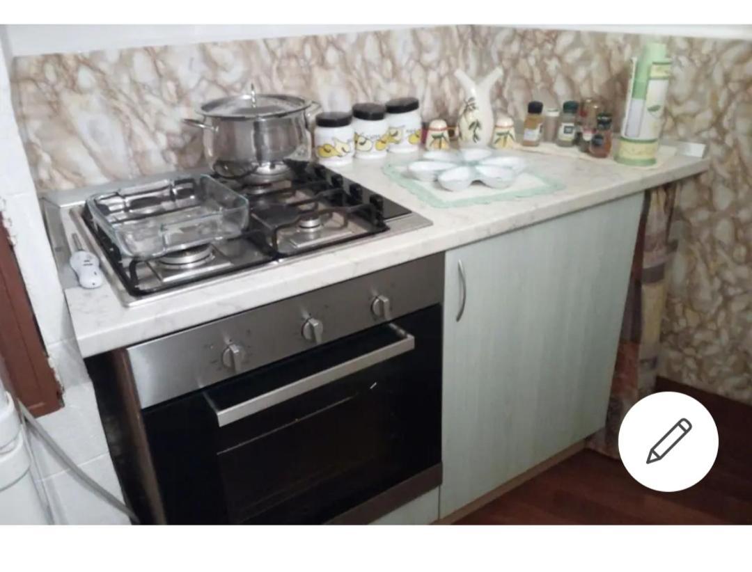 Апартаменти Casa Vacanza Mary Сантерамо-ін-Колле Екстер'єр фото