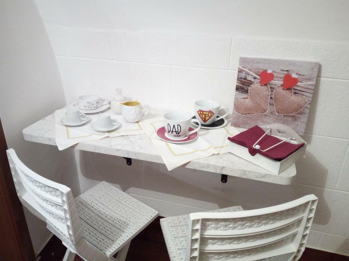 Апартаменти Casa Vacanza Mary Сантерамо-ін-Колле Екстер'єр фото